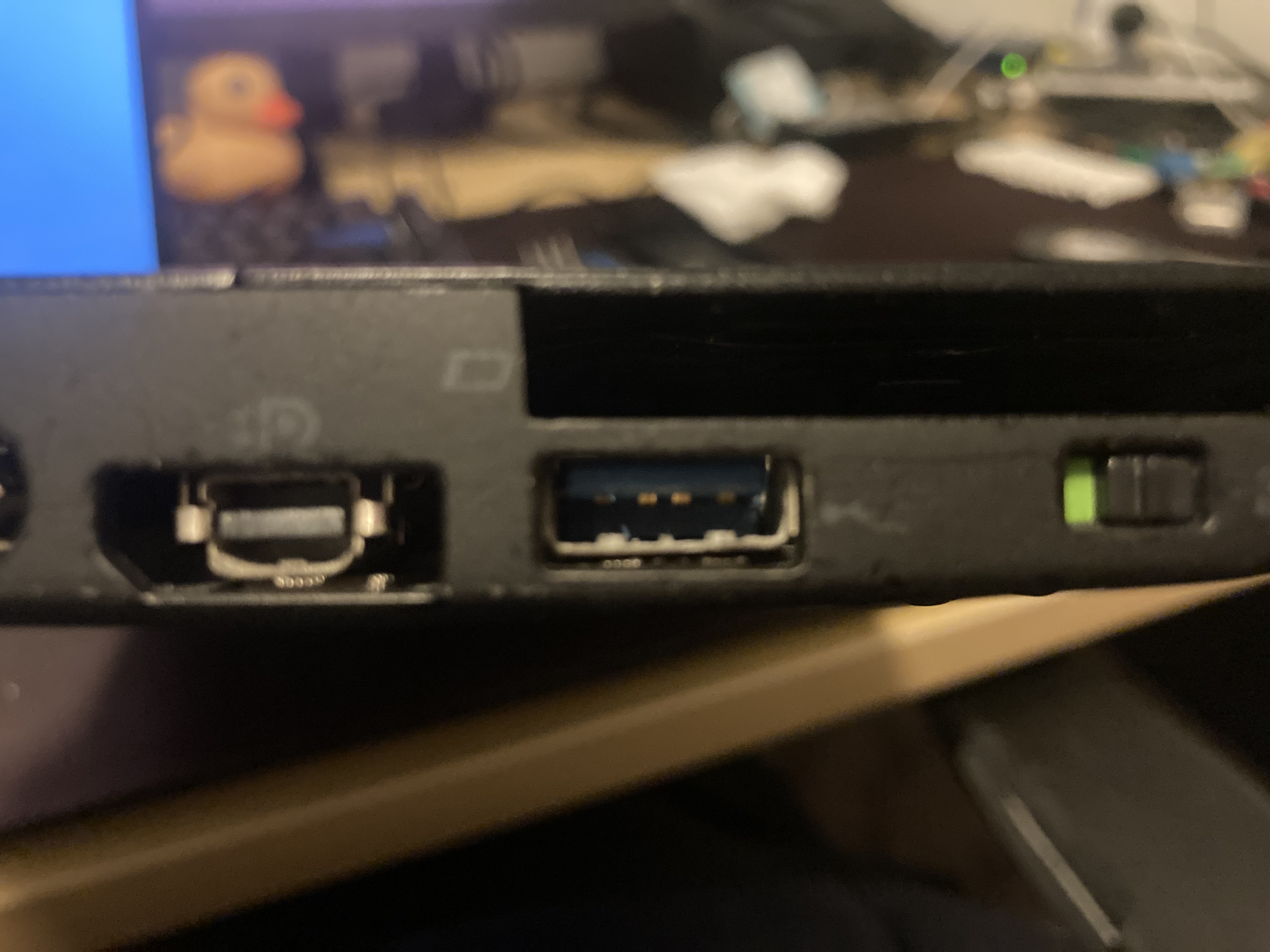 A USB port which doens't line
up with the cut out in the chassis properly